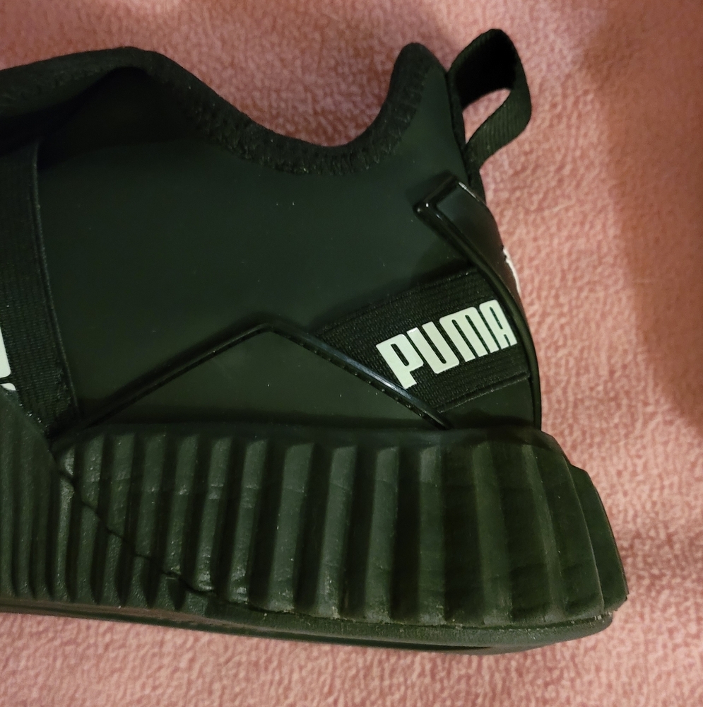 Puma shoes, size 7